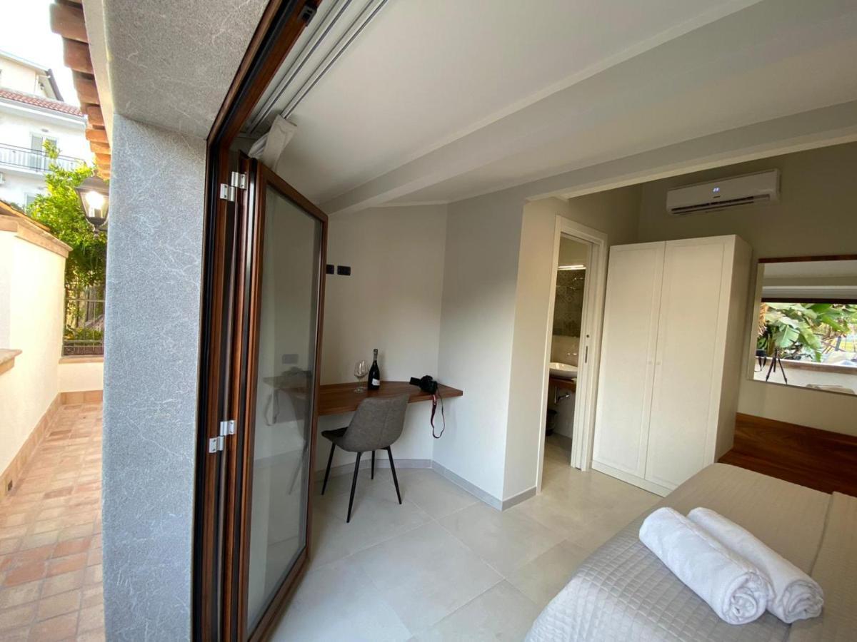Villa Antonino Giardini-Naxos Kültér fotó